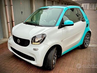 Bianco Usata 2017 Smart ForTwo Cabrio Cabrio | 15.000 € (Buon prezzo)