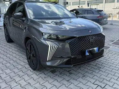 Usata DS Automobiles DS7 Crossback Performance 131 CV (96 kW) 2023 Grigio SUV
