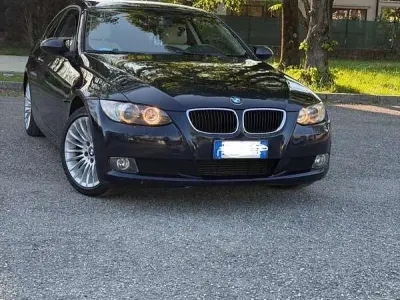 Usata BMW 320 177 CV (130 kW) 2008 Coupé