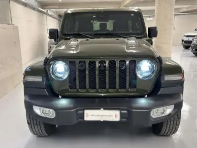 Usata Jeep Wrangler Unlimited Sahara 272 CV (200 kW) 2022 Verde scuro SUV