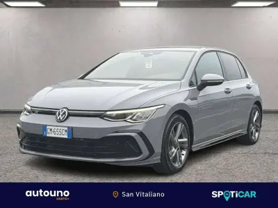 Usata VW Golf VIII R-line 150 CV (110 kW) 2023 Grigio Berlina