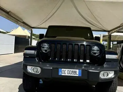 Usata Jeep Wrangler Unlimited Sahara 200 CV (147 kW) 2021 SUV