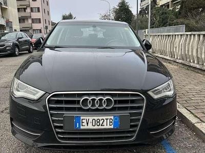 Usata Audi A3 Attraction 105 CV (77 kW) 2014 Nero Berlina