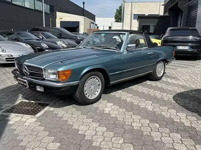 Usata Mercedes SL280 185 CV (136 kW) 1985 Petrol blue green Cabrio