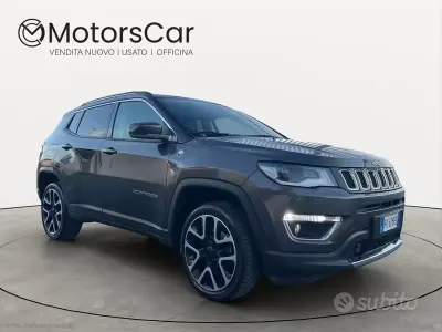 Usata Jeep Compass Opening Edition 140 CV (102 kW) 2017 Grigio SUV