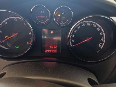 Usata Opel Meriva 95 CV (69 kW) 2015 Monovolume