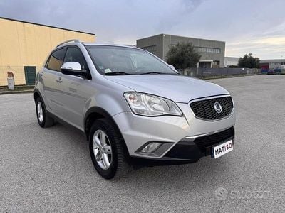 Usata Ssangyong (KGM) Korando 175 CV (128 kW) 2012 Grigio SUV