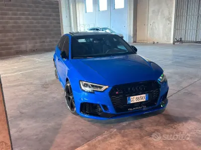 Usata Audi RS3 400 CV (294 kW) 2020 Blu Berlina