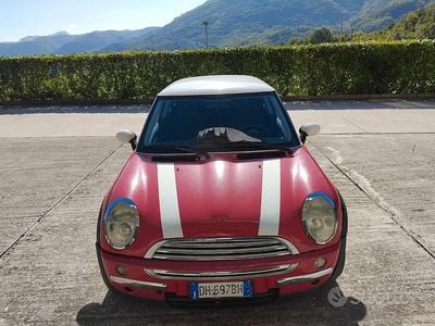 Rosso Usata 2002 Mini Cooper Utilitaria | 2000 € (Buon prezzo)