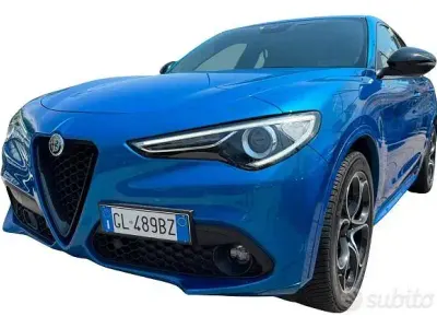 Usata Alfa Romeo Stelvio Veloce 209 CV (153 kW) 2022 Bluazzurro SUV