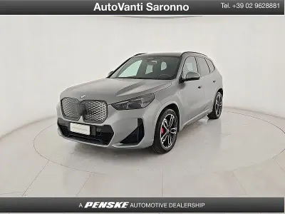 Usata BMW iX1 M Sport 150 kW (204 CV) 2025 Grigio SUV