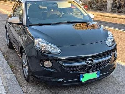 Usata Opel Adam Glam 87 CV (63 kW) 2015 Nero Utilitaria