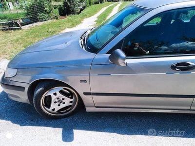 Usata Saab 9-5 185 CV (136 kW) 2001 Grigio Berlina