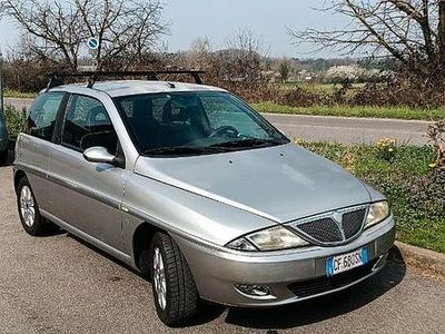 Usata Lancia Ypsilon 86 CV (63 kW) 2003 Utilitaria