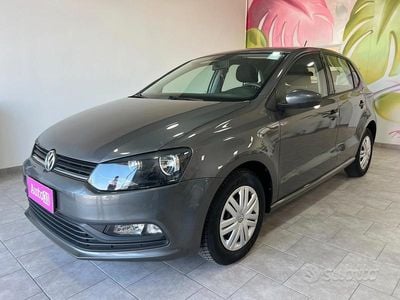 Usata VW Polo Trendline 60 CV (44 kW) 2016 Grigio Berlina