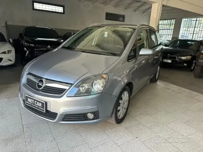 Usata Opel Zafira Cosmo 150 CV (110 kW) 2006 Arancione Monovolume