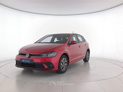 Usata VW Polo Life 95 CV (69 kW) 2023 Kings red metallizzato Utilitaria