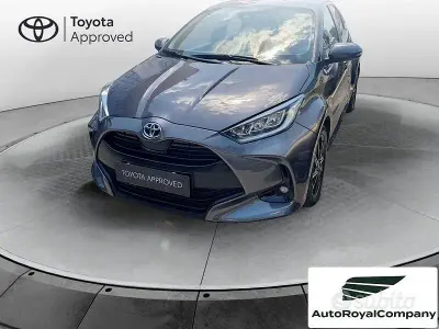 Usata Toyota Yaris Hybrid Trend 116 CV (85 kW) 2022 Other Berlina