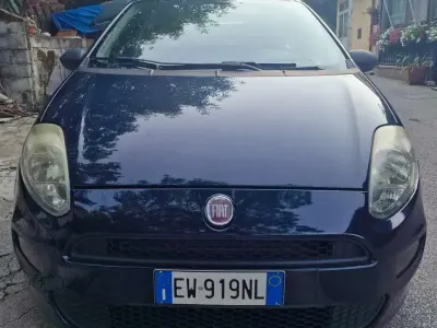 Usata Fiat Punto Evo Dynamic 75 CV (55 kW) 2014 Utilitaria