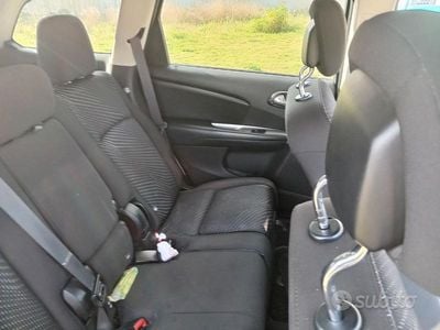 Usata Fiat Freemont 140 CV (102 kW) 2016 Grigio SUV