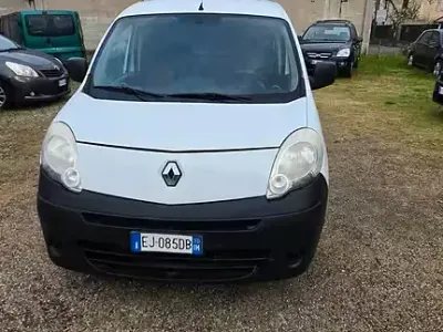 Usata Renault Kangoo 68 CV (50 kW) 2011 Bianco Monovolume