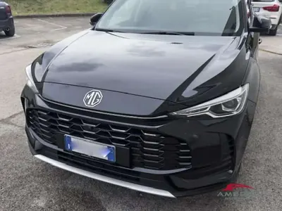 Usata MG ZS
