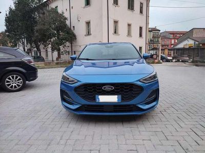 Usata Ford Focus ST-Line 155 CV (114 kW) 2023 Blu/azzurro Berlina