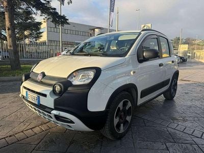 Usata Fiat Panda Cross Cross 69 CV (50 kW) 2021 Bianco Utilitaria