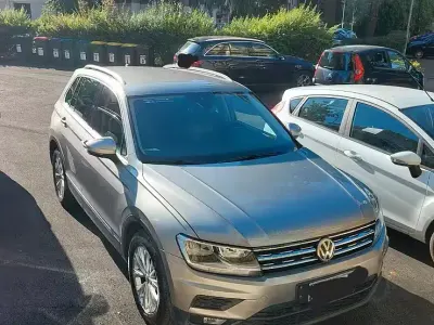 Usata VW Tiguan Business 116 CV (85 kW) 2018 Grigio SUV