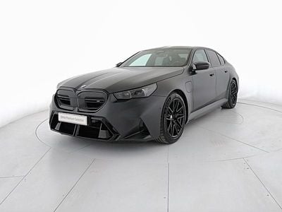 Usata BMW M5 Comfort Edition 585 CV (430 kW) 2024 Frozen deep grey Berlina