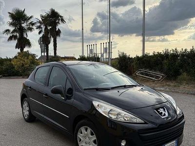 Usata Peugeot 207 Access 73 CV (53 kW) 2011 Berlina
