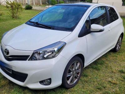 usata Toyota Yaris YarisIII 2011 3p 1.3 Style