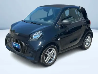 Usata Smart ForTwo Electric Drive Pure 41 kW (56 CV) 2022 Nero Berlina
