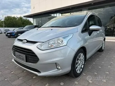 Usata Ford B-MAX Business Edition 87 CV (63 kW) 2017 Grigio Monovolume