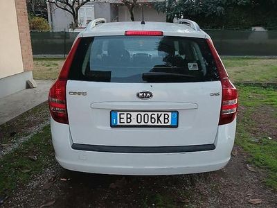 Usata Kia Ceed 136 CV (100 kW) 2010 Bianco Utilitaria