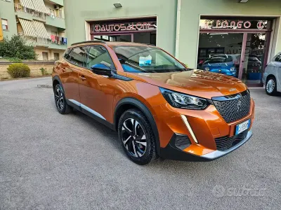 Usata Peugeot 2008 Allure 131 CV (96 kW) 2022 SUV
