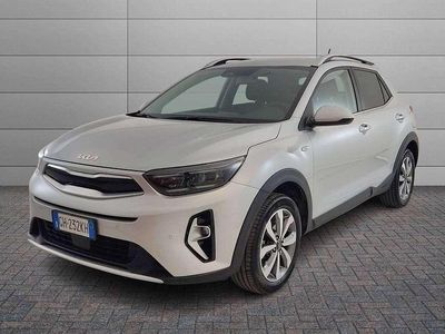Occasion Kia Stonic Style 84 ch (61 kW) 2022 Argent SUV