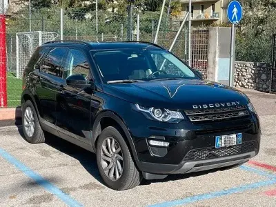 Usata Land Rover Discovery Sport HSE Luxury 245 CV (180 kW) 2018 Nero SUV