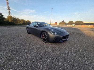 Usata Maserati Granturismo 490 CV (360 kW) 2025 Grigio Coupé