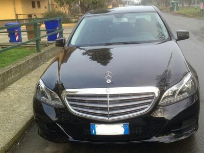 Mercedes E200