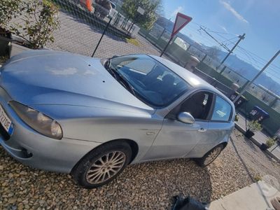 usata Alfa Romeo 147 147 1.9 JTD (115) 5 porte Distinctive