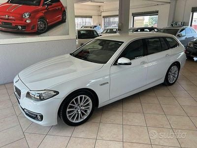 Usata BMW 530 Luxury Line 258 CV (189 kW) 2014 Bianco Station wagon