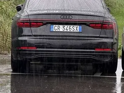 Usata Audi A8 286 CV (210 kW) 2022 Berlina