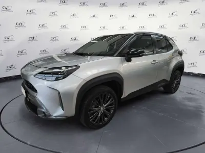 Usata Toyota Yaris Cross 116 CV (85 kW) 2022 Argento SUV