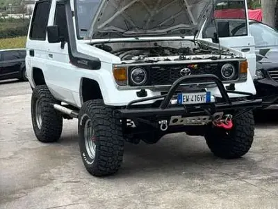 Usata Toyota Land Cruiser 86 CV (63 kW) 1990 SUV