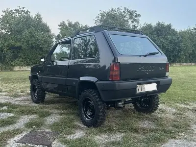 Usata Fiat Panda 4x4 50 CV (36 kW) 1993 Grigio Utilitaria