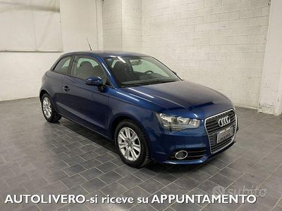 Usata Audi A1 Attraction 105 CV (77 kW) 2011 Blu Utilitaria