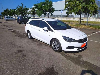 Usata Opel Astra Business Elegance 105 CV (77 kW) 2020 Bianco ghiaccio Station wagon