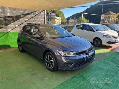 Usata VW Polo Life 95 CV (69 kW) 2024 Grigio Berlina