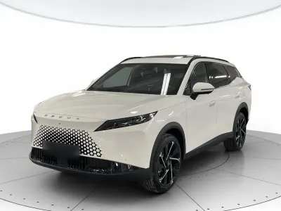 Usata Omoda 7 2026 Khaki white SUV